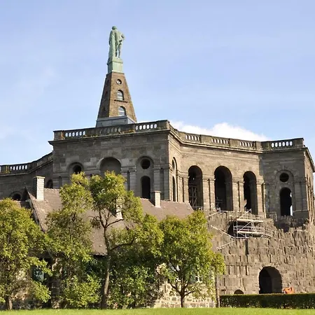 Ruhige Und Gemuetliche In Apartment *