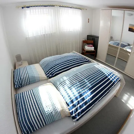 Apartment Ruhige Und Gemuetliche In Calden